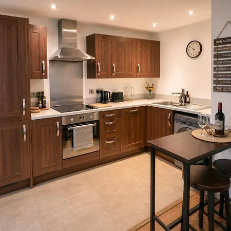 Διαμέρισμα Amber's Hideaway, Free Parking, Walk To